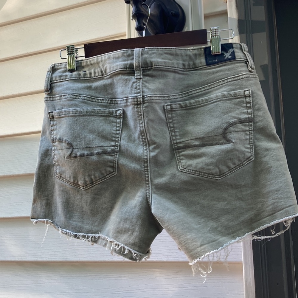 American Eagle Outfitters Gray Women Shorts